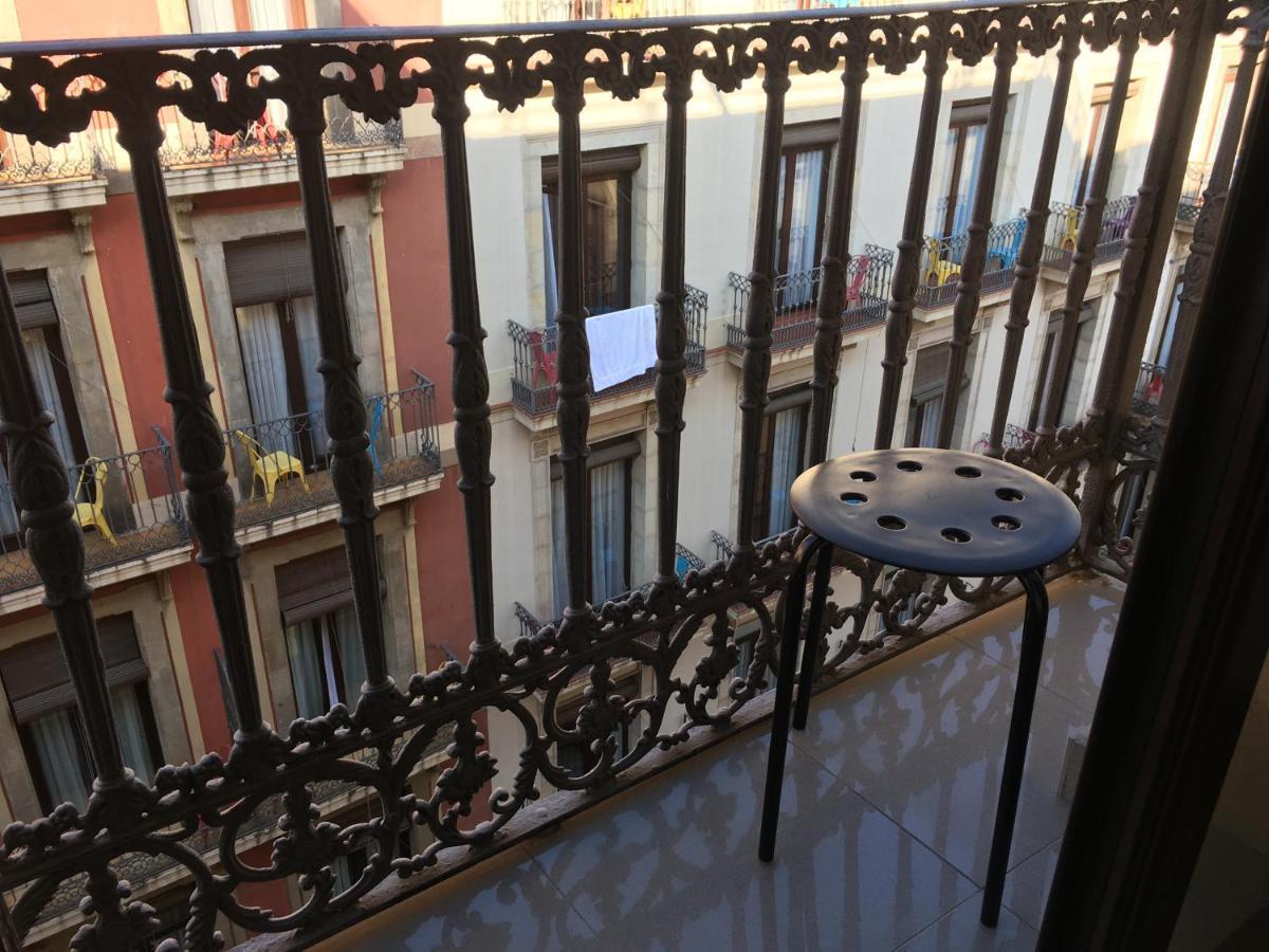 Hostal La Terrassa Barcelona Exterior photo