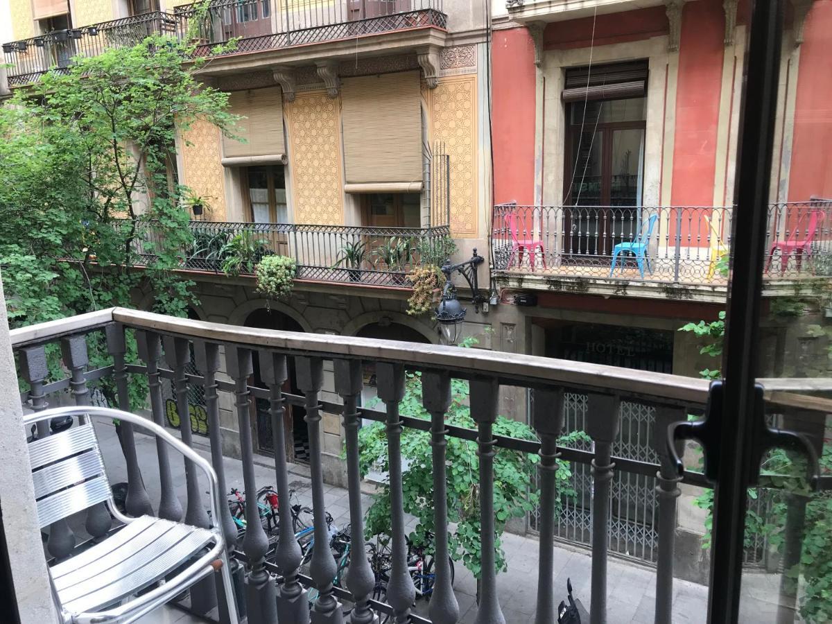 Hostal La Terrassa Barcelona Exterior photo