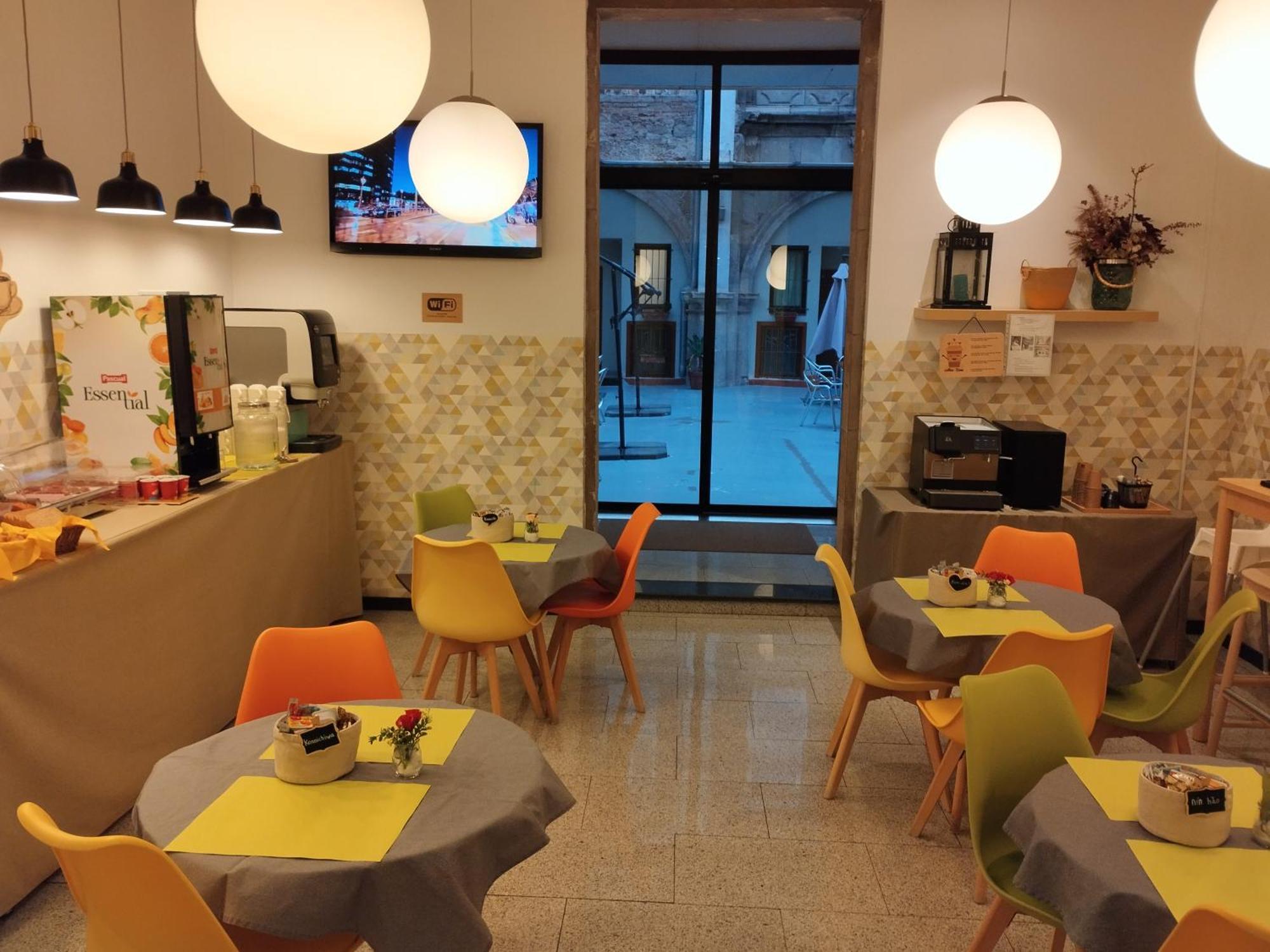 Hostal La Terrassa Barcelona Exterior photo