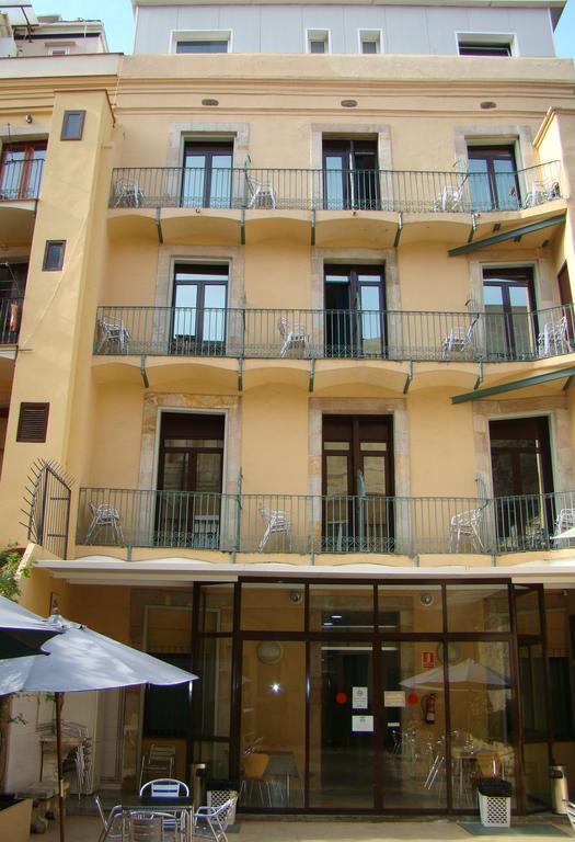 Hostal La Terrassa Barcelona Exterior photo